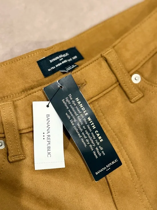 Banana Republic Women’s Ultra High Rise Wide-Leg Suede Pants in Camel Size 28 - Picture 3 of 12